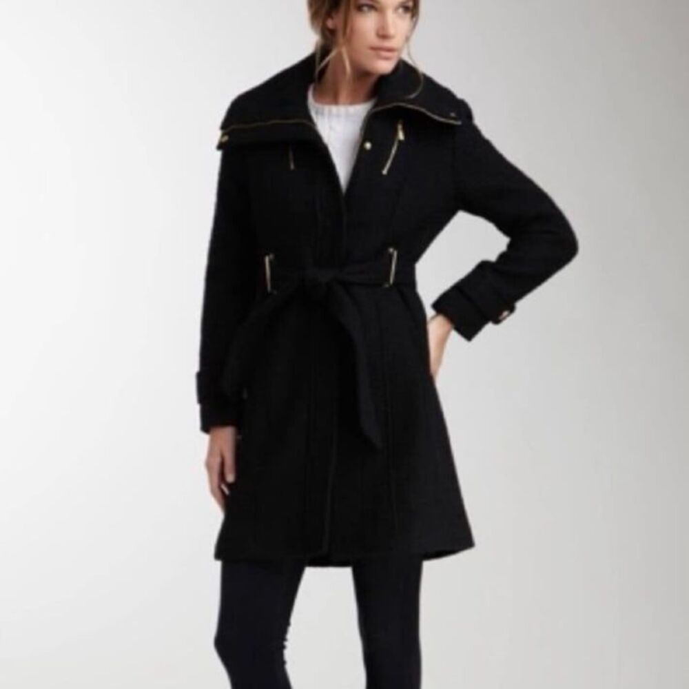 Kenneth Cole Black Boucle Tweed Coat Size 2